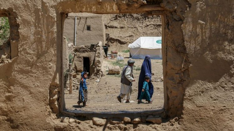 At least 300 people died in flooding in Baghlan, Afghanistan