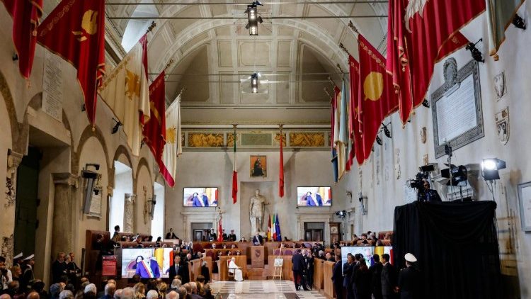 Mji wa Roma unayo nafasi ya pekee katika maisha na utume wa Kanisa