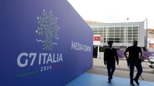 Historyczna wizyta papieża na szczycie G7