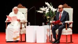 सिंगापुर के राष्ट्रपति के साथ सन्त पापा फ्राँसिस, 12.09.2024