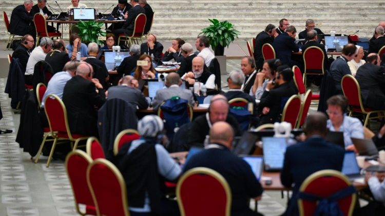 वाटिकन में  सिनॉडालिटी पर धर्माध्यीय धर्मसभा 