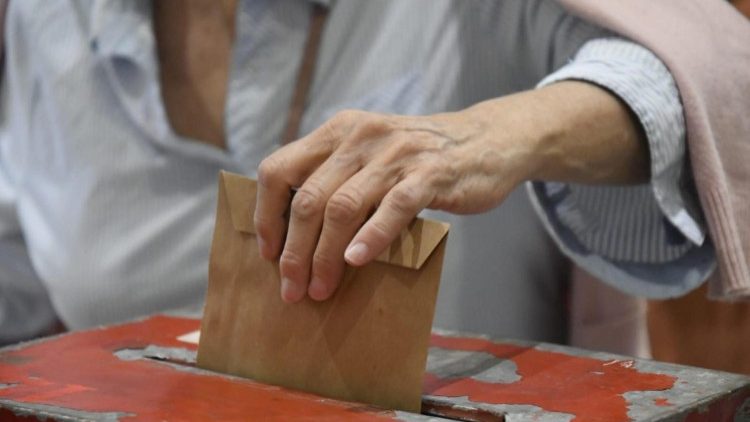 En el documento "Libertad, justicia y compasión en el alma de nuestro pueblo", los obispos pedían crecer en el diálogo y el respeto.