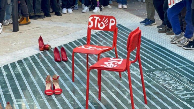 "Nessuna scusa", il tema della Giornata internazionale contro la violenza sulle donne 2024