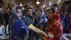 Missa de Natal em Karachi