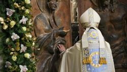 Юбілей: У Рыме адчынілі Святую Браму папскай Базіліцы Санта-Марыя-Маджорэ