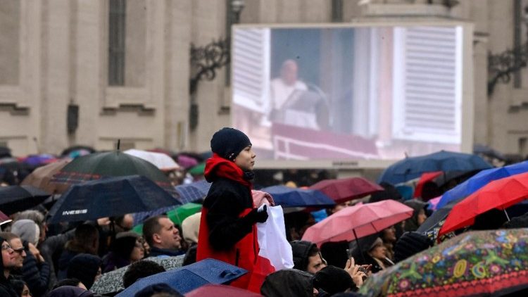 Kristo Yesu ni Nuru ya Walimwengu