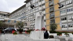 रोम का अगोस्तीनो जेमेली पॉलीक्लिनिक अस्पताल 