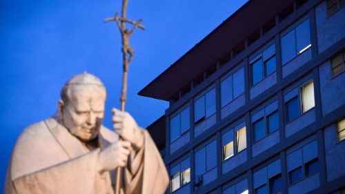 Gesundheits-Update: Papst hat Nacht gut verbracht