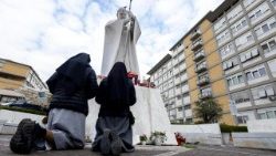 Gyógykezelés és imádság a Gemelli klinikán 