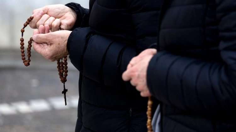 Il Papa prosegue la terapia ed anche attivit� lavorativa