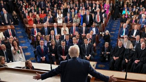 Trump al Congresso rilancia il suo America first