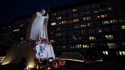 Սրբազան Պապը Ճեմելլիի մէջ. Իրավիճակը կայուն. Ընդունեց մոխիրը եւ հեռաձայնեց Կազա 