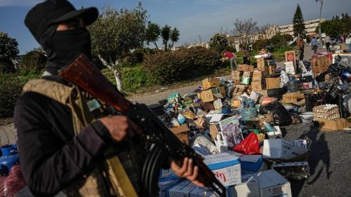 Le Pape François exhorte à la fin des violences ethniques et religieuses en Syrie 