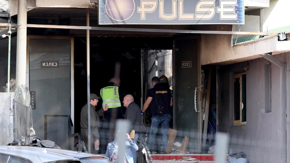 Imagem da discoteca destruída pelas chamas