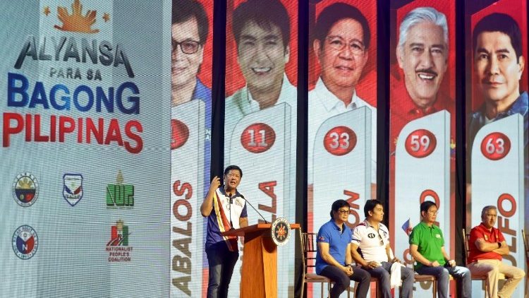 Philippine President Ferdinand Marcos joins senatorial candidates on their campaign