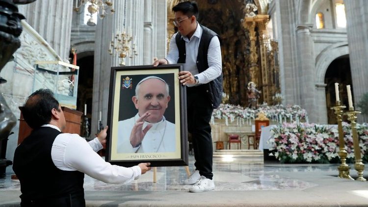 Pope Francis dies at the age of 88