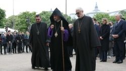 Ceremony in Paris to mark the 110th anniversary of the Armenian genocide