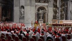 ++ Card. Reina, non � il tempo di equilibrismi o rivalse ++