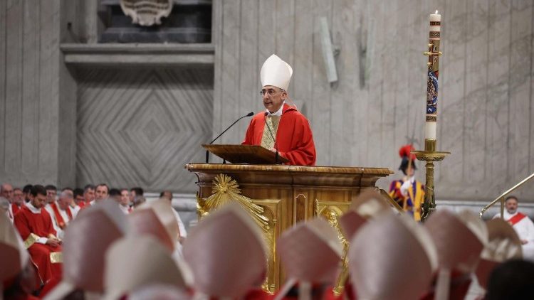 ++ Card. Reina, non � il tempo di equilibrismi o rivalse ++