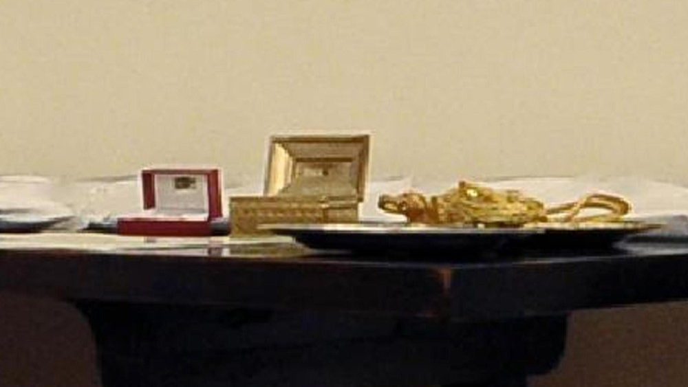 Verso il conclave: stanza delle lacrime poi la loggia