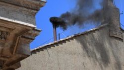 Conclave, fumata nera