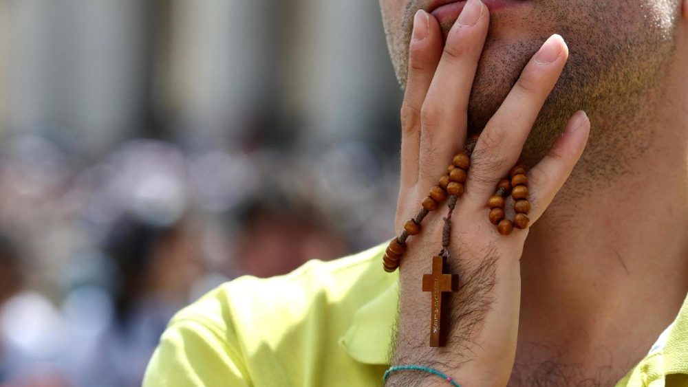 Conclave, fumata nera: secondo e terzo scrutinio a vuoto