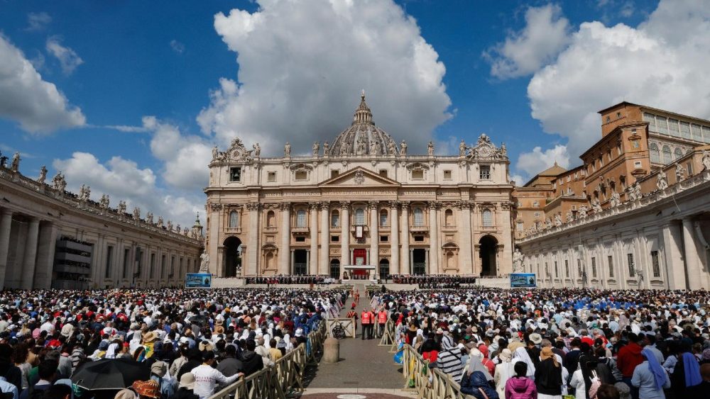 Insediamento di papa Leone XIV