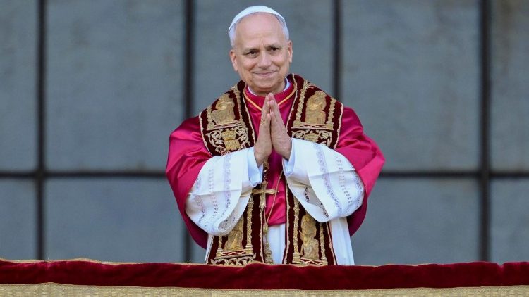 Papa Leone XIV prende possesso della Cathedra romana