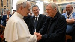 Il Papa, resistere alla vendetta per costruire la pace