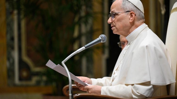 Il Papa, resistere alla vendetta per costruire la pace