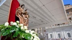 Литургия за Юбилея на семействата