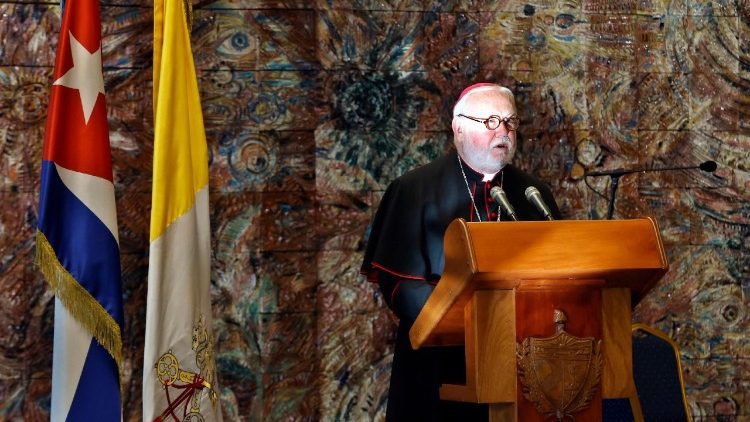 Арцыбіскуп Пол Рычард Галахер падчас канферэнцыі ў Гаване