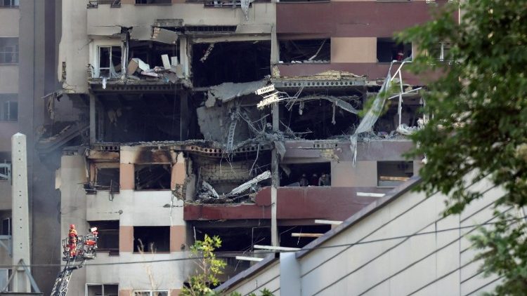 Israel launches strikes on Iran over �nuclear program� threat