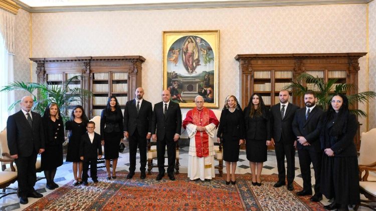 Լեւոն ԺԴ. ընդունեց Լիբանանի նախագահ` Ժոզէֆ Աունը