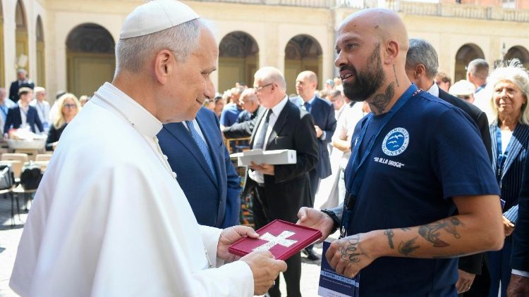 Папата с участниците в Международния ден за борба със злоупотребата с наркотици и незаконния трафик на наркотици 