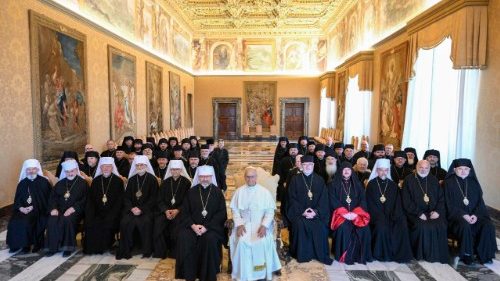 Archivbild: Papst Leo XIV. empfing im Juli 2025 die Bischöfe der ukrainischen griechisch-katholischen Kirche im Vatikan