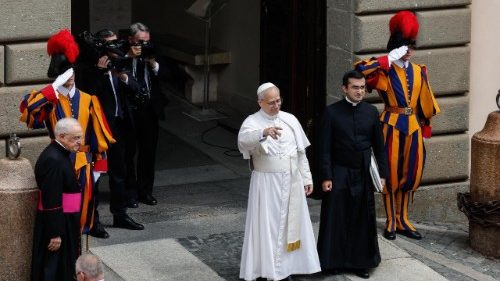 Папа: чтобы жить вечно, нужно служить жизни