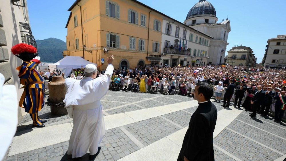 Pope Leo XIV Angelus prayer