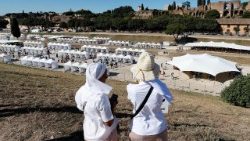 Giubileo giovani, in migliaia al Circo Massimo per confessioni