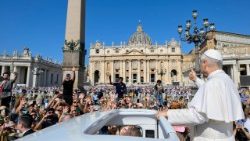 പൊതുകൂടിക്കാഴ്ചാവേളയിൽ പാപ്പാ 