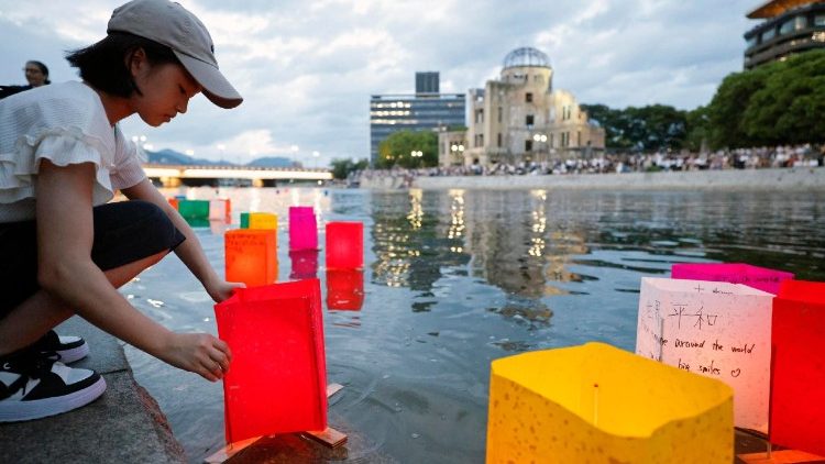जापान ने हिरोशिमा परमाणु बमबारी की 80वीं वर्षगांठ मनाया