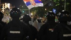 Protestations anti-gouvernementales à Belgrade, la capitale serbe, le 15 août 2025. 