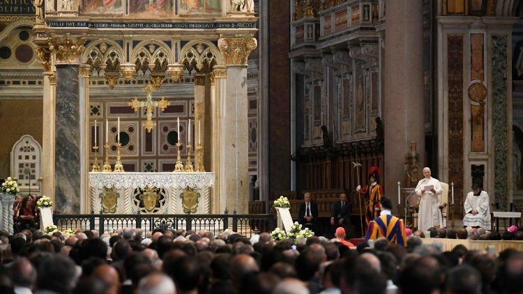 Il Papa a San Giovanni apre l'anno pastorale a Roma