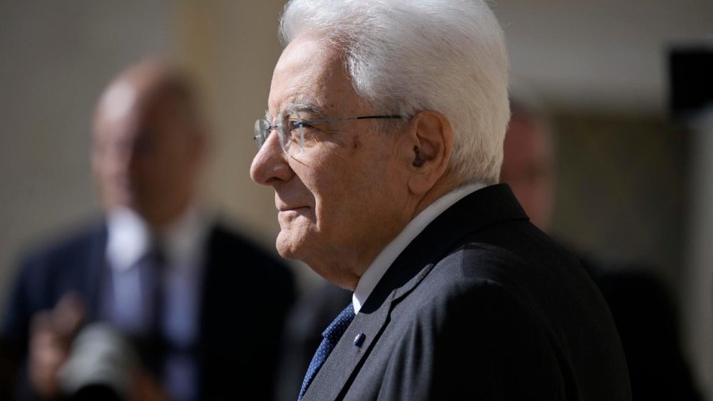 Візіт Папы да Прэзідэнта Італіі Серджа Матарэлы