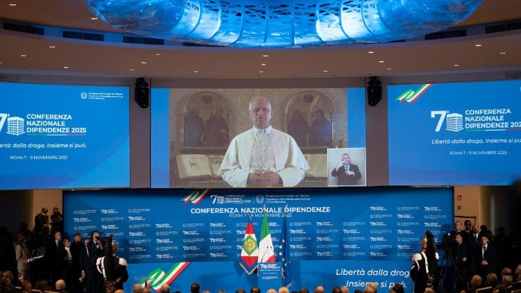 Đức Thánh Cha Lêô XIV  gửi sứ điệp video đến Hội nghị Quốc gia về các chứng nghiện do chính phủ Ý tổ chức tại Roma, ngày 07.11.2025