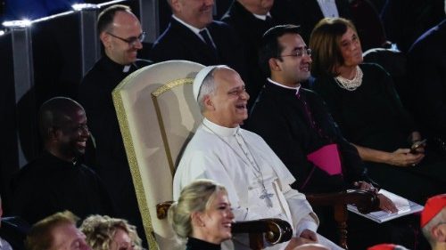 Il Papa: la musica non elimina i problemi, ma ci ricorda che siamo molto di pi&ugrave;
