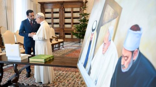 Il Papa: in un tempo di divisioni, si testimoni la fraternit&agrave;