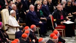 கிறிஸ்துமஸ் இசை நிகழ்ச்சியில் திருத்தந்தை 