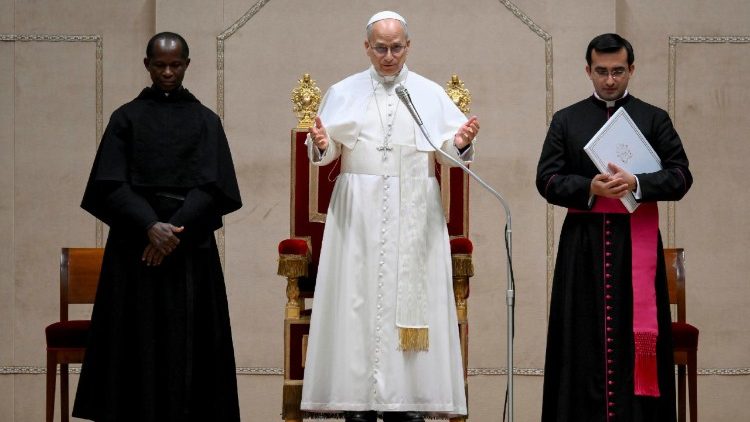 റോമൻ കൂരിയയുമായുള്ള കൂടിക്കാഴ്ചയിൽനിന്നുള്ള ഒരു ദൃശ്യം