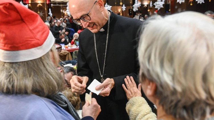 Meza ya kirafiki na maskini